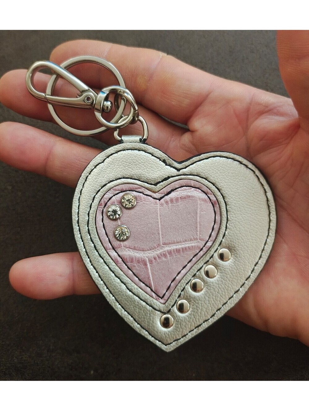 2000s Kathy Van Zeeland Studded Leather Heart Purse Charm Keychain